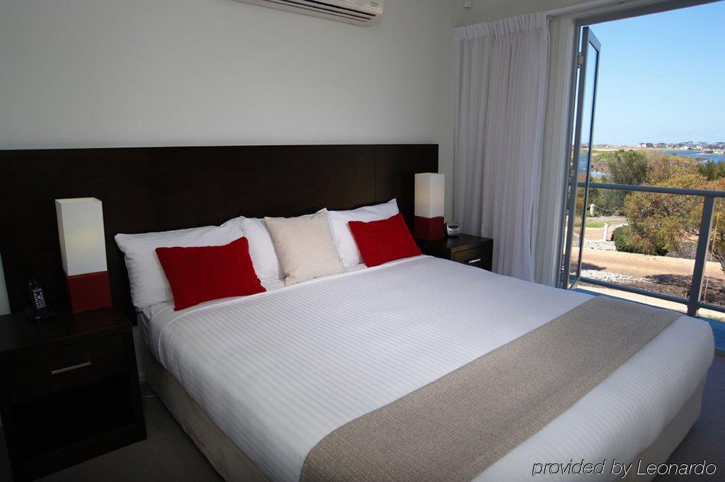 Quest Sanctuary Lakes Point Cook Chambre photo