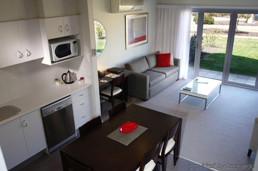Quest Sanctuary Lakes Point Cook Chambre photo